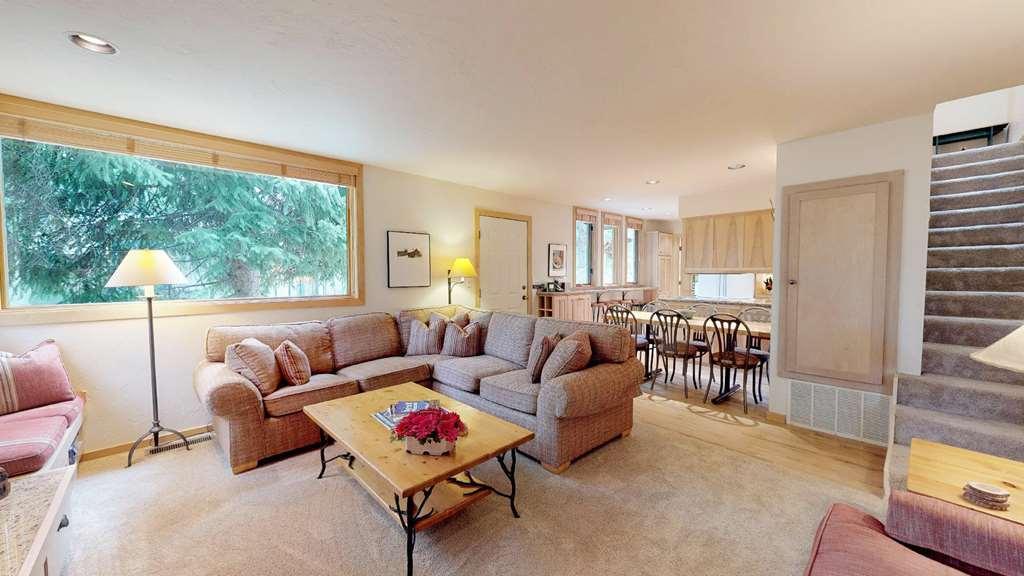 סנואומאס ווילג' Tamarack Townhouses, Destination Residence חדר תמונה