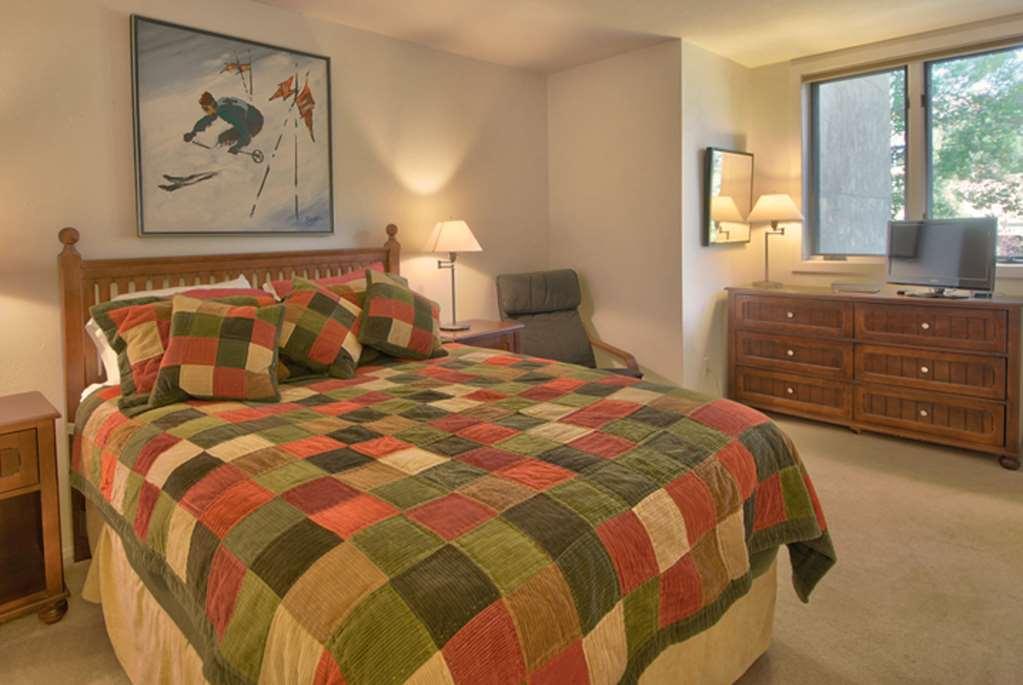 סנואומאס ווילג' Tamarack Townhouses, Destination Residence חדר תמונה
